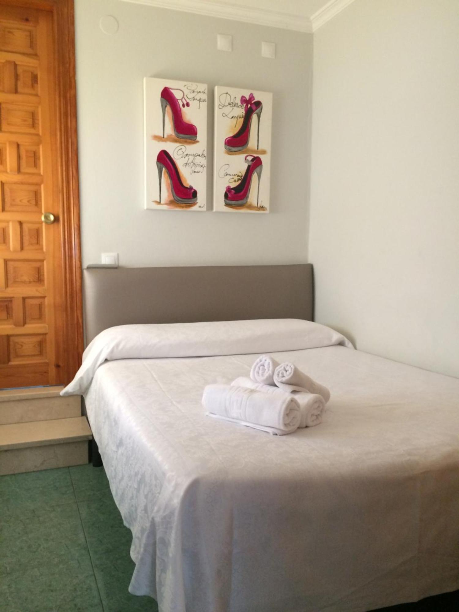 Hostal Acemar Marbella Exterior foto